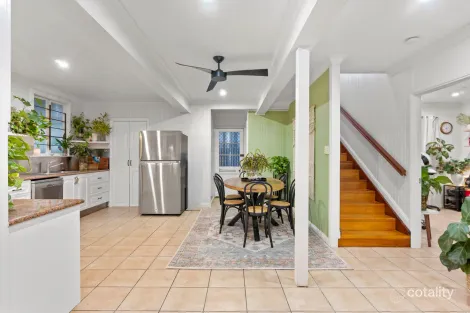 Property photo of 2 Hopkins Currajong QLD 4812