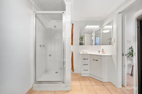 Property photo of 2 Hopkins Currajong QLD 4812