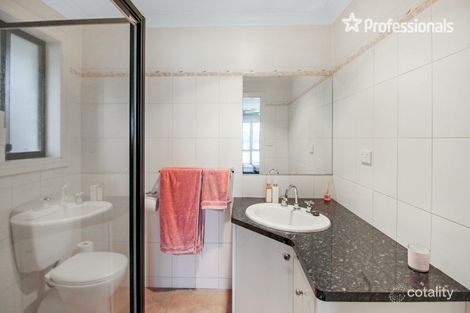 Property photo of 66 Veale Street Ashmont NSW 2650