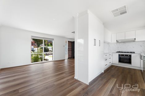 Property photo of 5 Capri Court Westmeadows VIC 3049