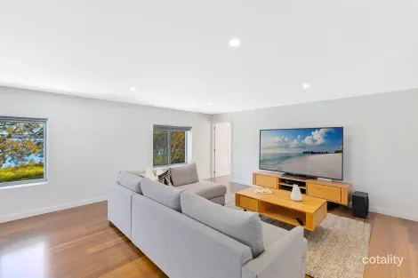 Property photo of 101 Tuggerah Parade Long Jetty NSW 2261