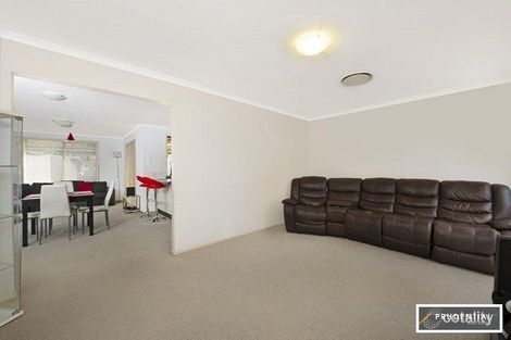 Property photo of 29 Azalea Place Macquarie Fields NSW 2564