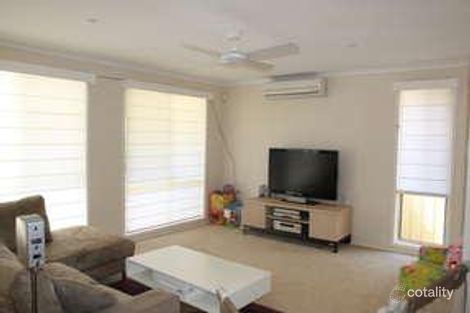 Property photo of 38 Ironside Avenue St Helens Park NSW 2560