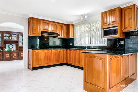 Property photo of 5 Lamb Close Wetherill Park NSW 2164