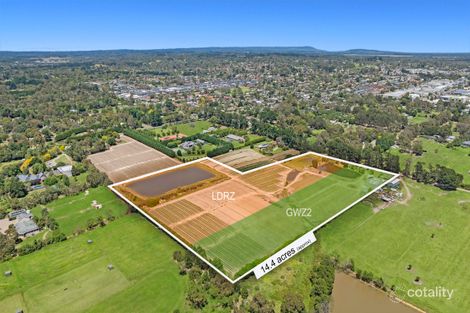 17 Almond Bush St, Somerville, VIC 3912