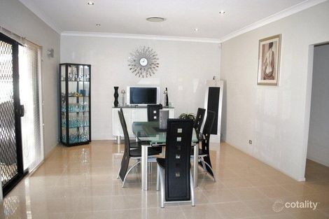 Property photo of 14 Laing Place West Hoxton NSW 2171