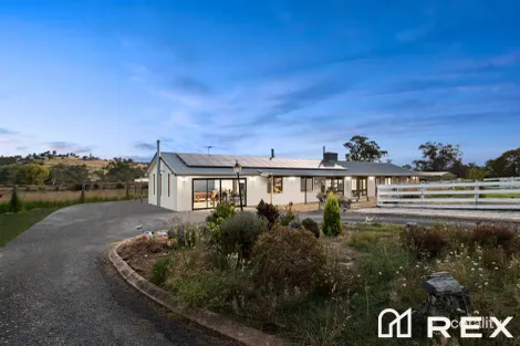 700 BELGRAVE-HALLAM RD, NARRE WARREN EAST, VIC 3804