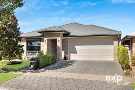 Property photo of 8 Stanrose Way Evanston South SA 5116