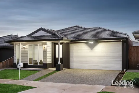 10 Buster St, Sunbury, VIC 3429