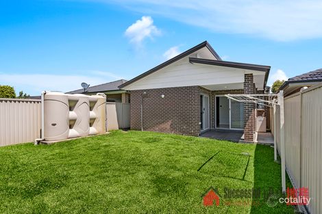 Property photo of 28 Waring Crescent Plumpton NSW 2761