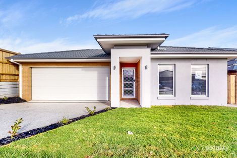 94 Ambassador Cct, Cranbourne South, VIC 3977
