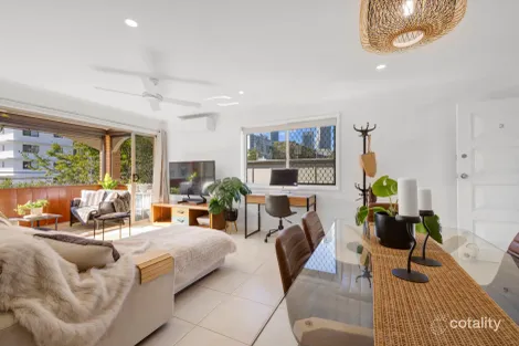 Property photo of 3/62 Paradise Island Surfers Paradise QLD 4217