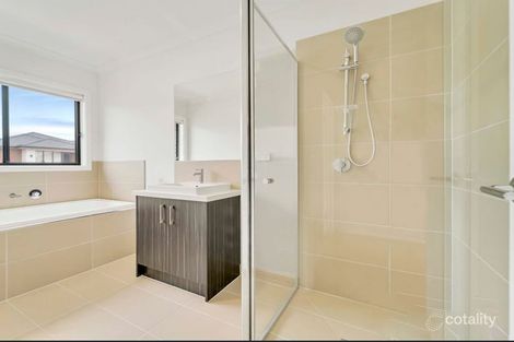 13 Namadgi St, Wollert, VIC 3750