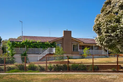 140 Lloyd St, East Bendigo, VIC 3550