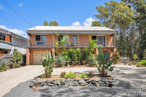 Property photo of 7 Pipi Court North Shore NSW 2444