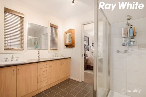 Property photo of 70 Shearwater Drive Pakenham VIC 3810