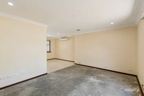 Property photo of 4 Fulton Close Willetton WA 6155