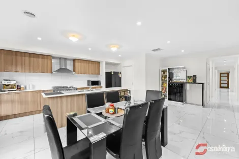 Property photo of 7 Midewin Way Wyndham Vale VIC 3024