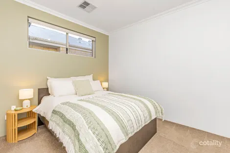 Property photo of 4 Perinone Glade Brabham WA 6055