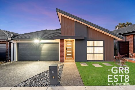 19 Titch St, Cranbourne, VIC 3977