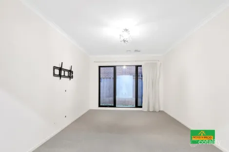 Property photo of 43 Green Gully Road Clyde VIC 3978