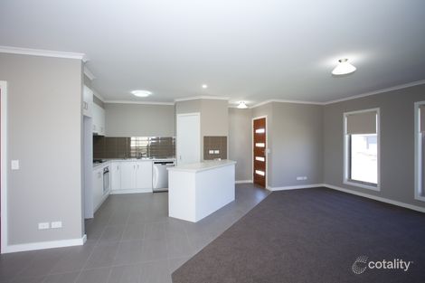 Property photo of 68 Stockton Drive Horsham VIC 3400