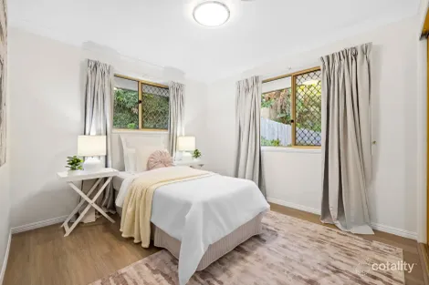 Property photo of 8 Nolina Court Indooroopilly QLD 4068