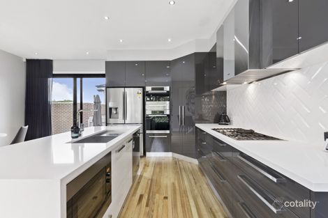 Property photo of 1/57 Highland Avenue Oakleigh East VIC 3166