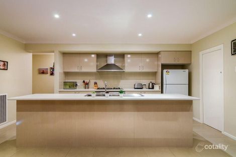 Property photo of 36 Abrus Circuit Cranbourne North VIC 3977
