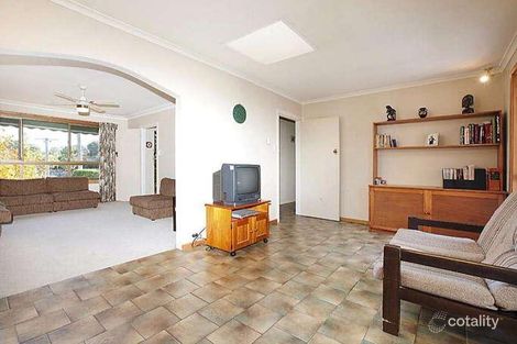 Property photo of 76 Valley Crescent Glenroy VIC 3046