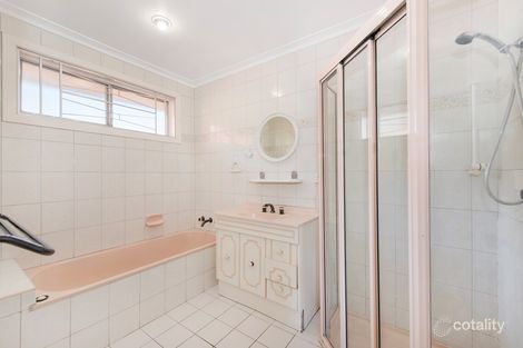Property photo of 1 Witney Way Bundoora VIC 3083