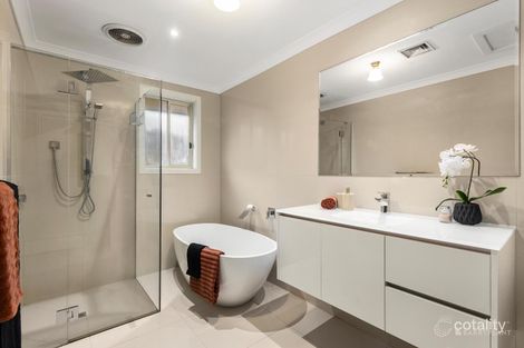 Property photo of 19 Kirkford Drive Mooroolbark VIC 3138