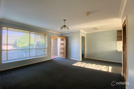 1/5 O'Donnell Dr, Figtree, NSW 2525