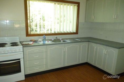 Property photo of 2 Lyons Place Dubbo NSW 2830