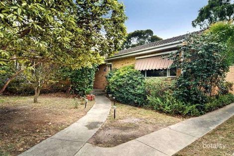 15 Athol Ct, Blackburn, VIC 3130