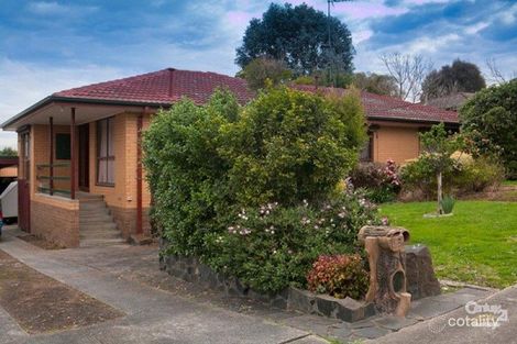 Property photo of 5 Elizabeth Court Pakenham VIC 3810