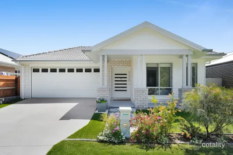 Property photo of 30 Eclipse Road Flagstone QLD 4280