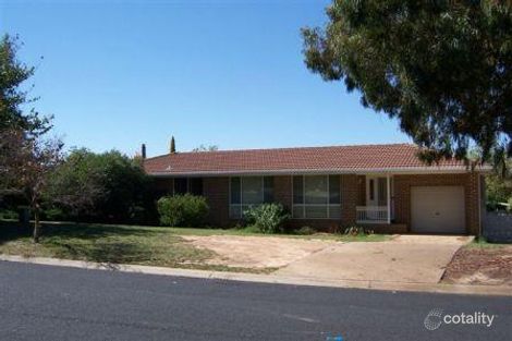 Property photo of 15 Pioneer Place Orange NSW 2800