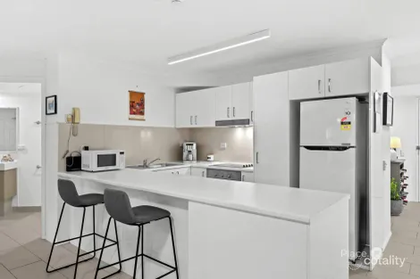 Property photo of 3/55 Thorn Street Kangaroo Point QLD 4169