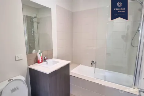 Property photo of 4 Staccato Terrace Strathtulloh VIC 3338