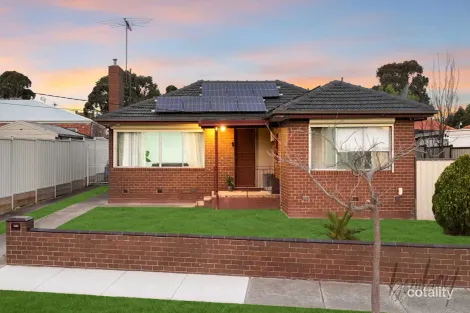 18 Newham Cres, Dallas, VIC 3047