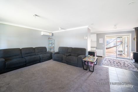Property photo of 18 Parraweena Place Eglinton NSW 2795