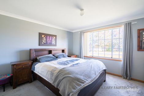 Property photo of 18 Parraweena Place Eglinton NSW 2795