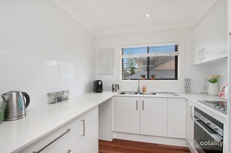 Property photo of 2/204 Pacific Parade Bilinga QLD 4225