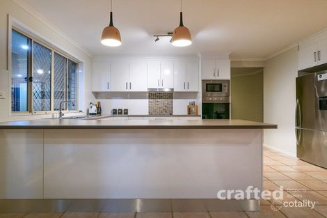Property photo of 124 Bottlebrush Drive Regents Park QLD 4118