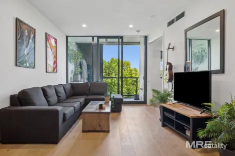 Property photo of 305/539 St Kilda Road Melbourne VIC 3004