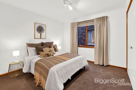 Property photo of 6 Kensington Gardens Vermont South VIC 3133