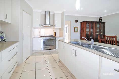 Property photo of 4 Peggy Drive Coral Cove QLD 4670