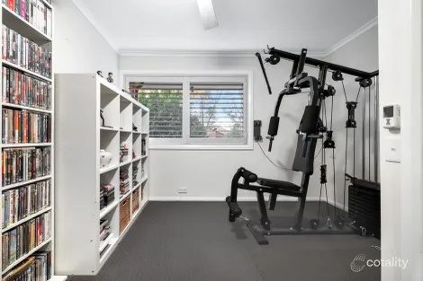 Property photo of 2 Polwarth Close Bradbury NSW 2560