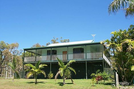 38 Johnson Ave, Seaforth, QLD 4741